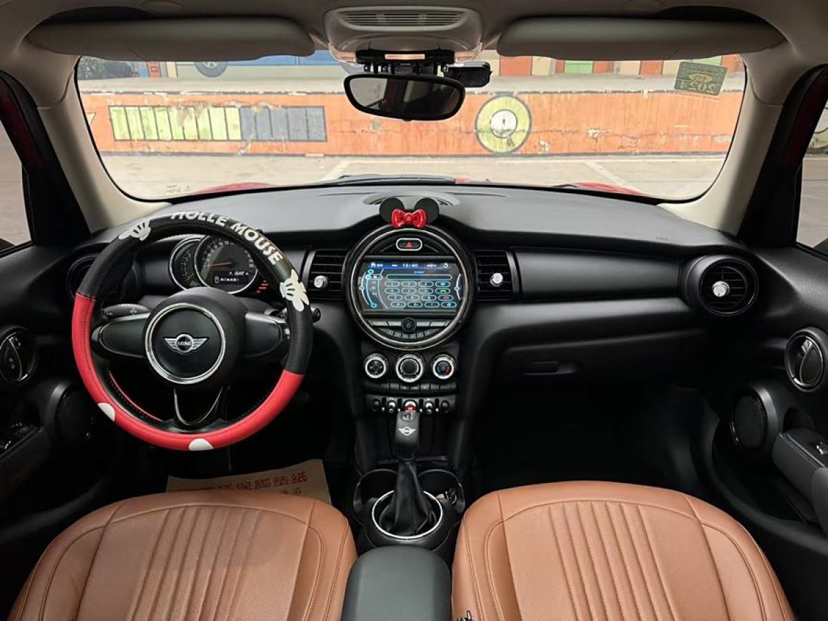 MINI MINI  2016款 1.2T ONE 先鋒派 五門版圖片