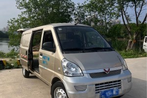 五菱榮光 五菱 1.5L加長基本型封窗車2座L3C