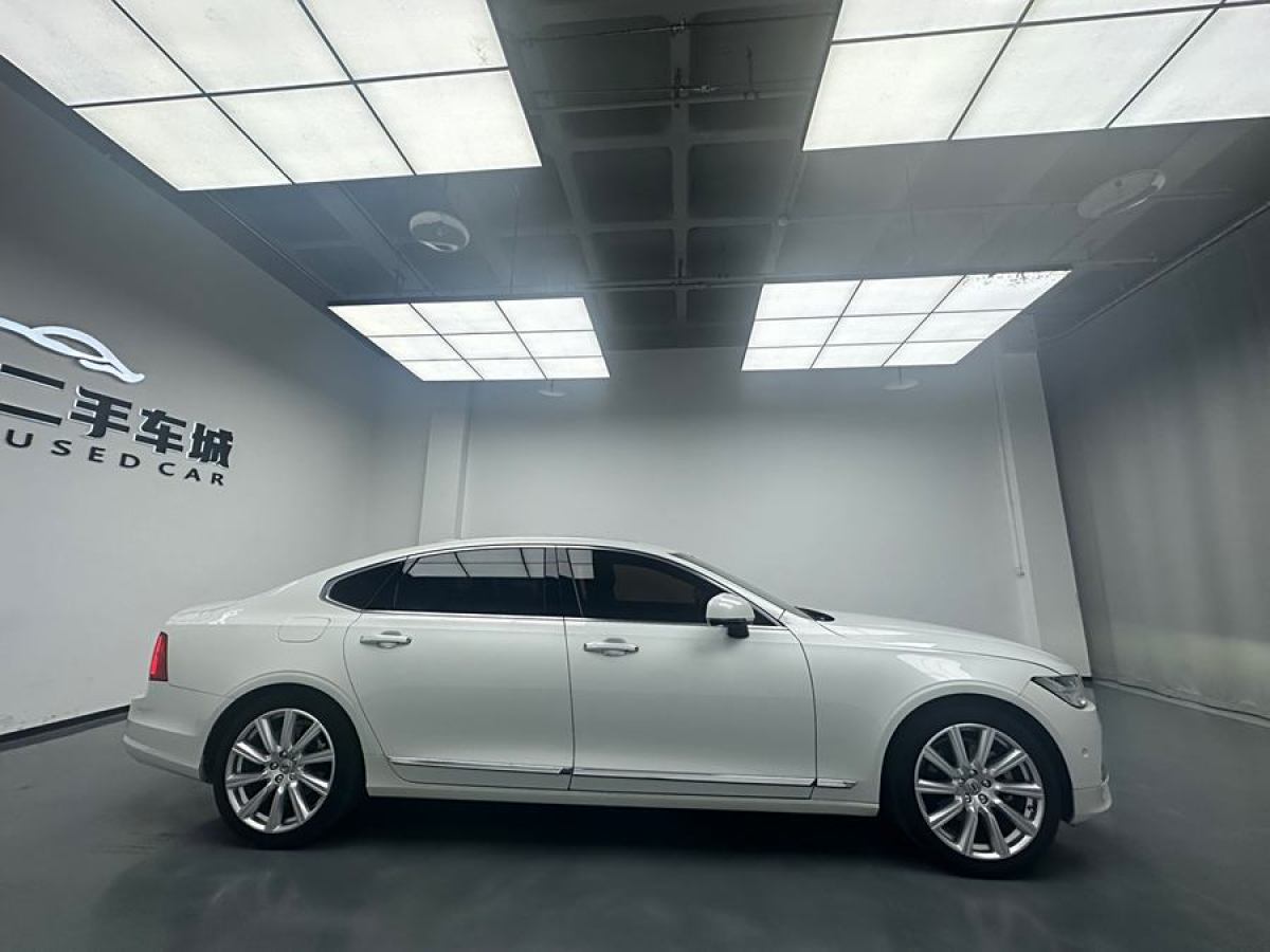 沃爾沃 S90  2018款 T5 智雅版圖片