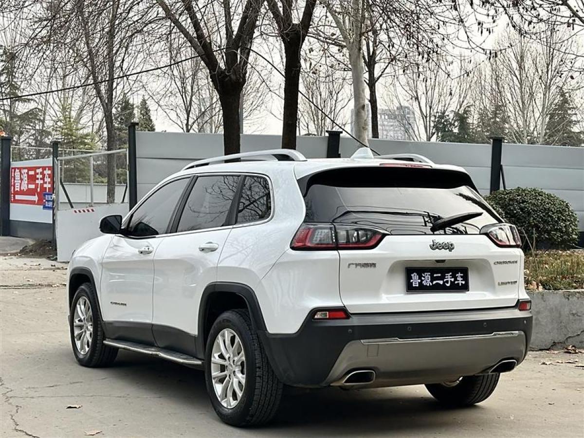 Jeep 自由光  2019款 2.0T 兩驅(qū)智享版 國VI圖片