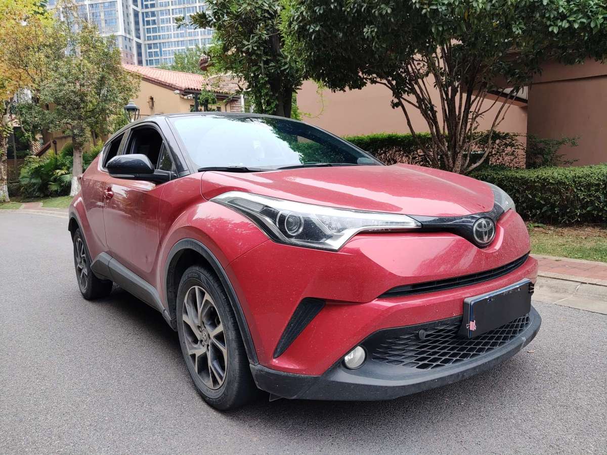 2021年6月豐田 C-HR  2020款 2.0L 領(lǐng)先版