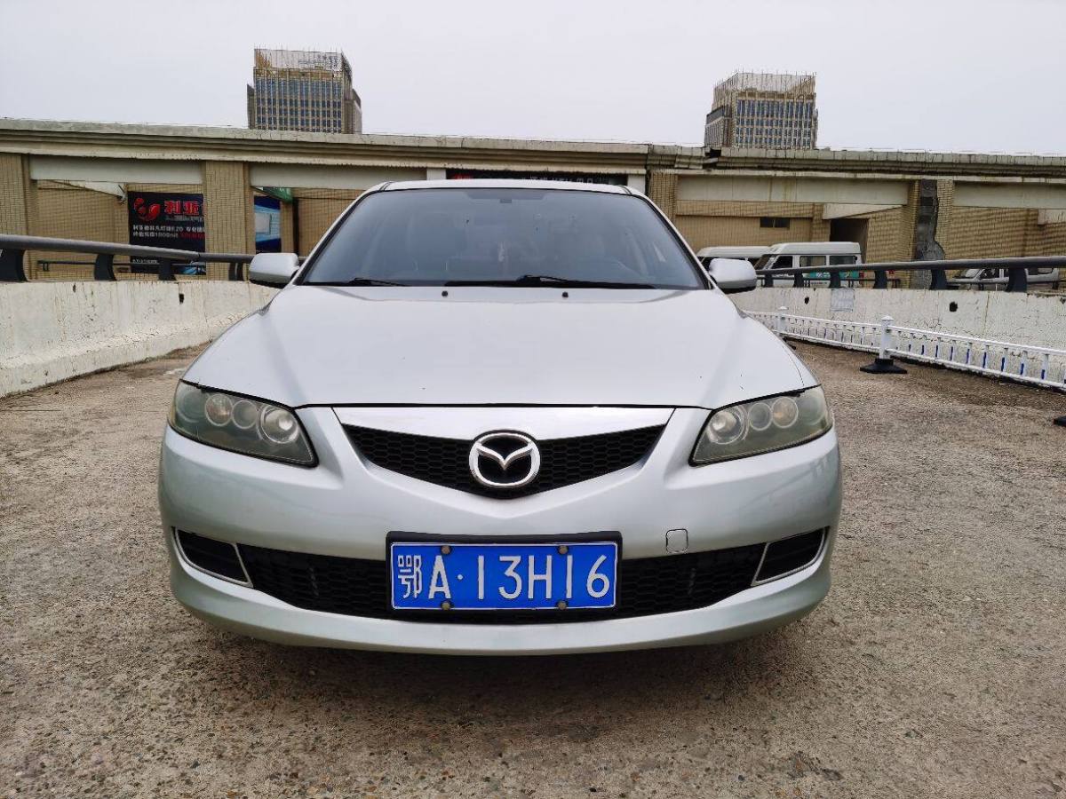 馬自達(dá) 馬自達(dá)6  2008款 2.0L 自動(dòng)時(shí)尚型圖片