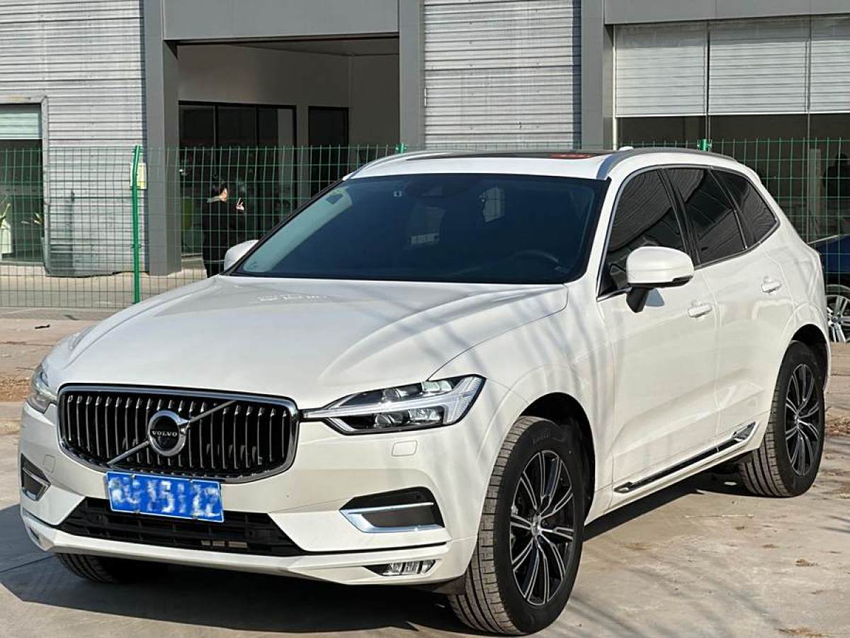 2019年12月沃爾沃 XC60  2020款 T5 四驅(qū)智雅豪華版