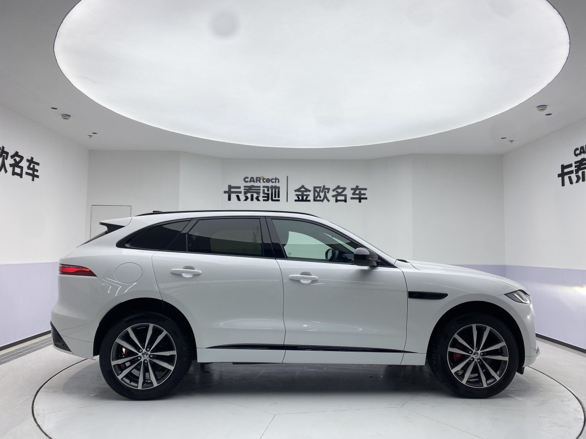 2024年1月捷豹 F-PACE  2024款 P250 R-Dynamic SE