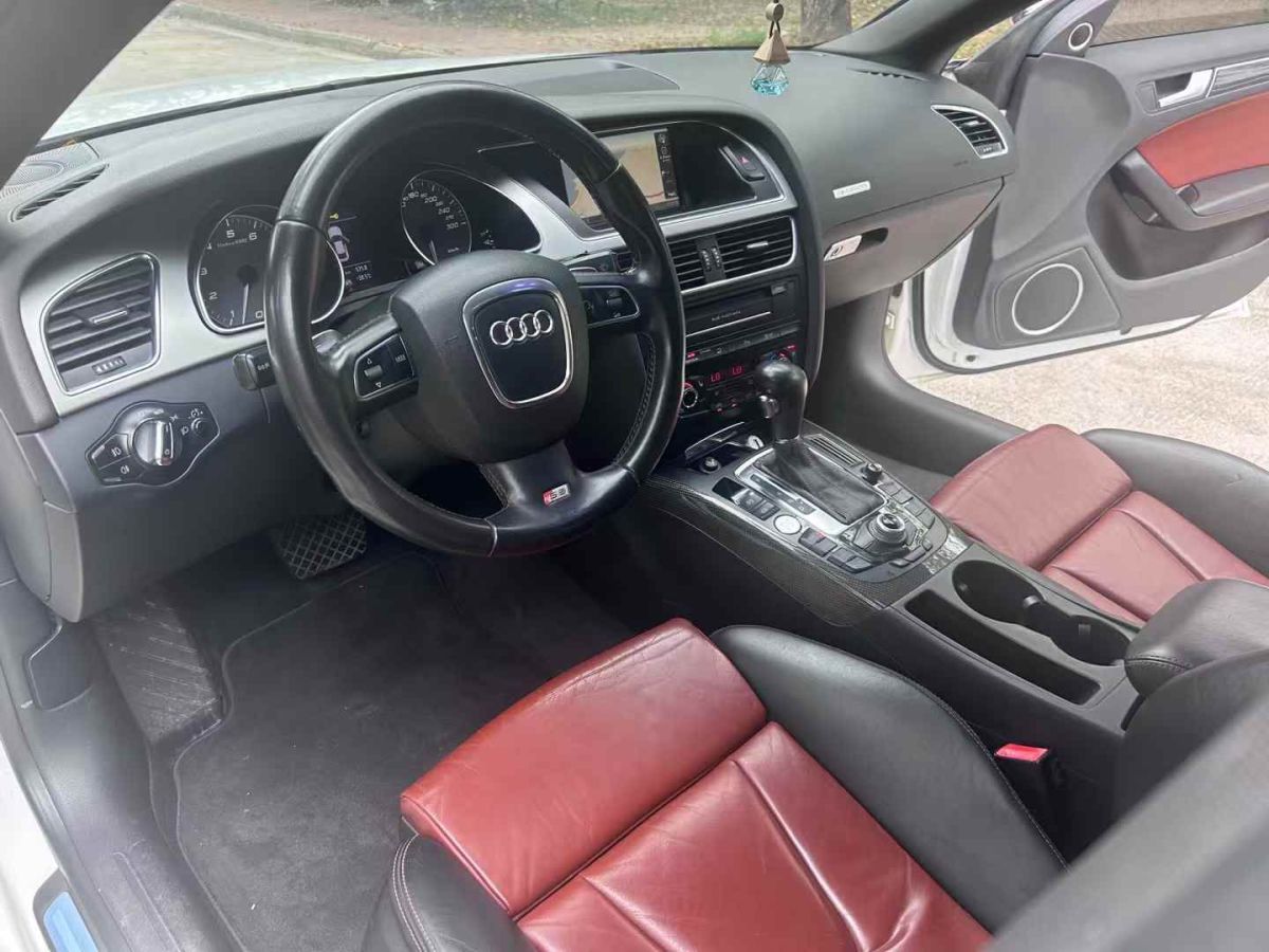 奧迪 奧迪A4L  2011款 1.8 TFSI 舒適型圖片
