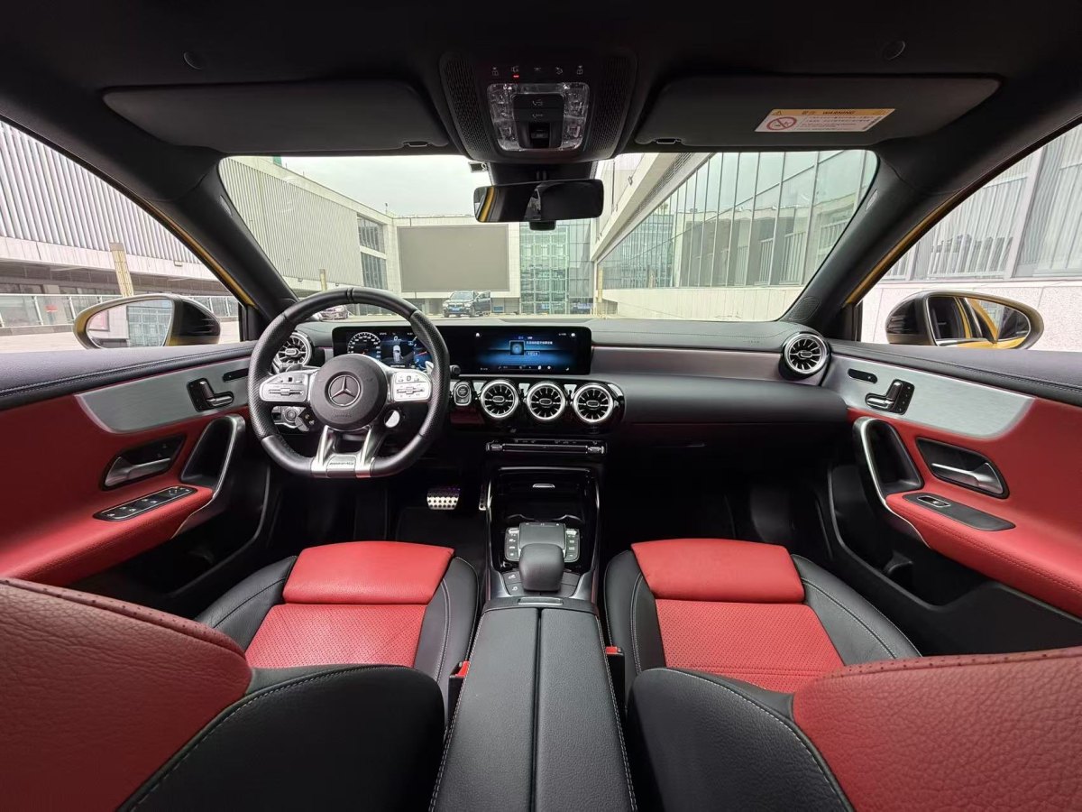 奔馳 奔馳A級(jí)AMG  2020款 AMG A 35 4MATIC圖片
