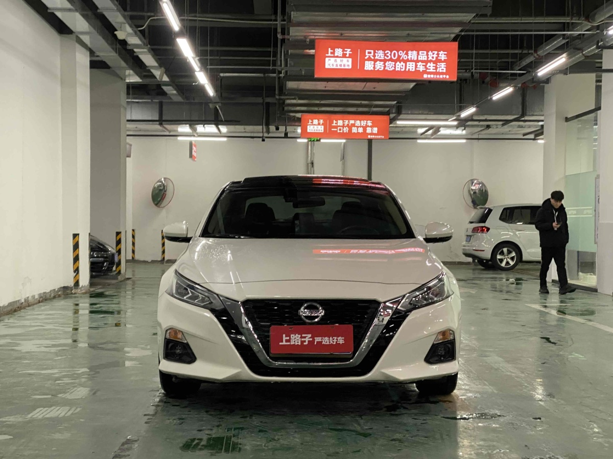 日產(chǎn) 天籟  2020款 改款 2.0L XL 舒適版圖片