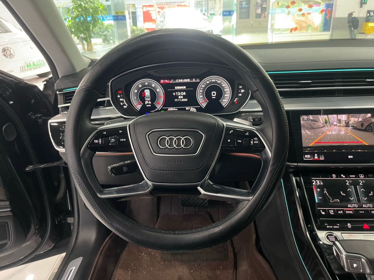 奧迪 奧迪A8  2023款 A8L 50 TFSI quattro 臻選型圖片