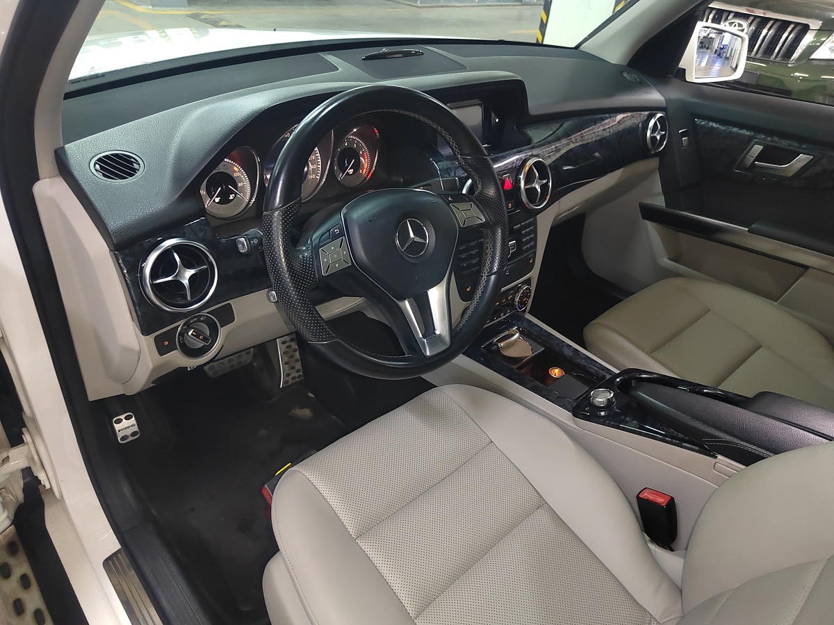 奔馳 奔馳GLK級  2013款 GLK 300 4MATIC 動感天窗型圖片