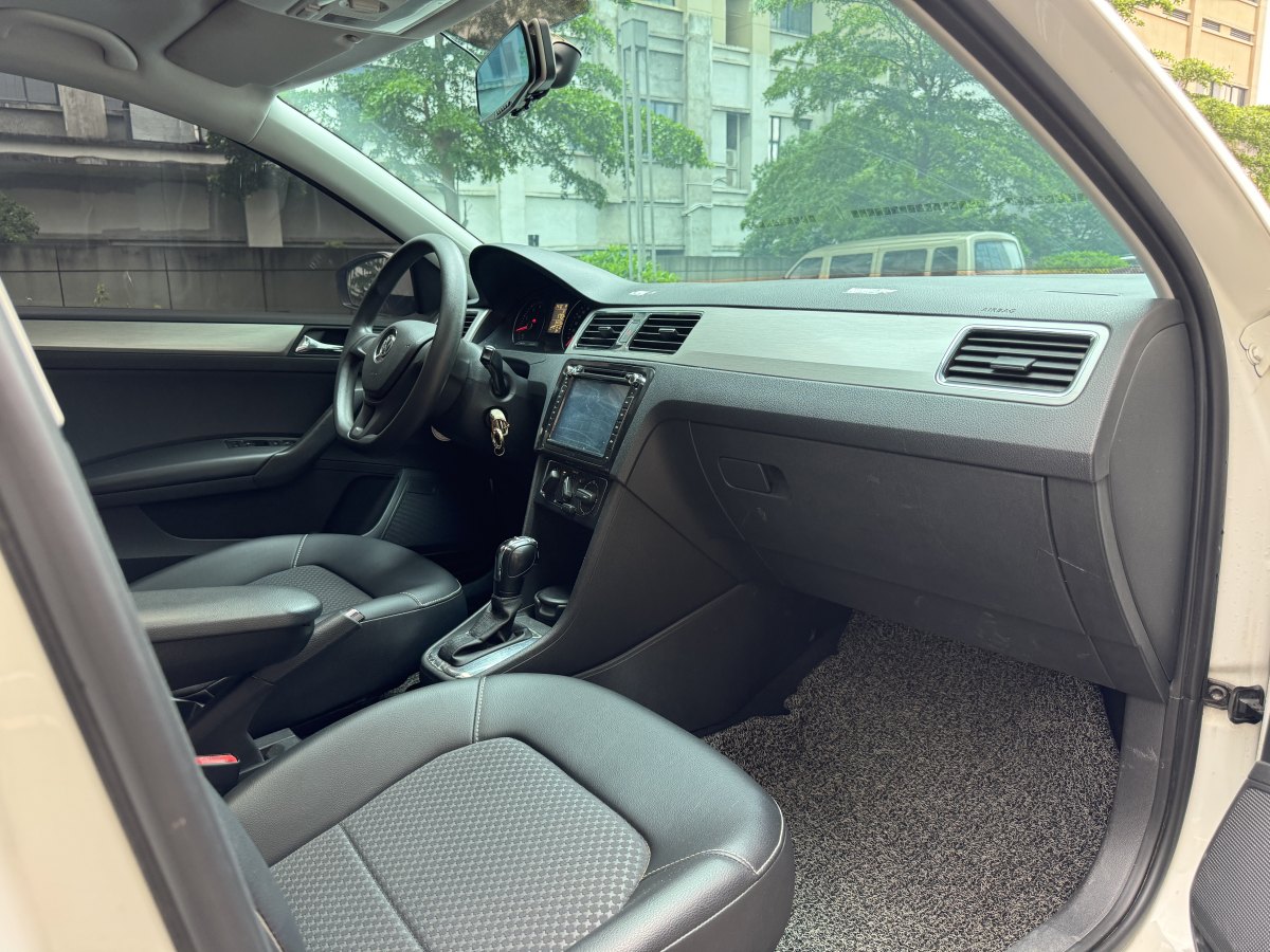 大眾 桑塔納  2015款 浩納 1.6L 自動風(fēng)尚型圖片