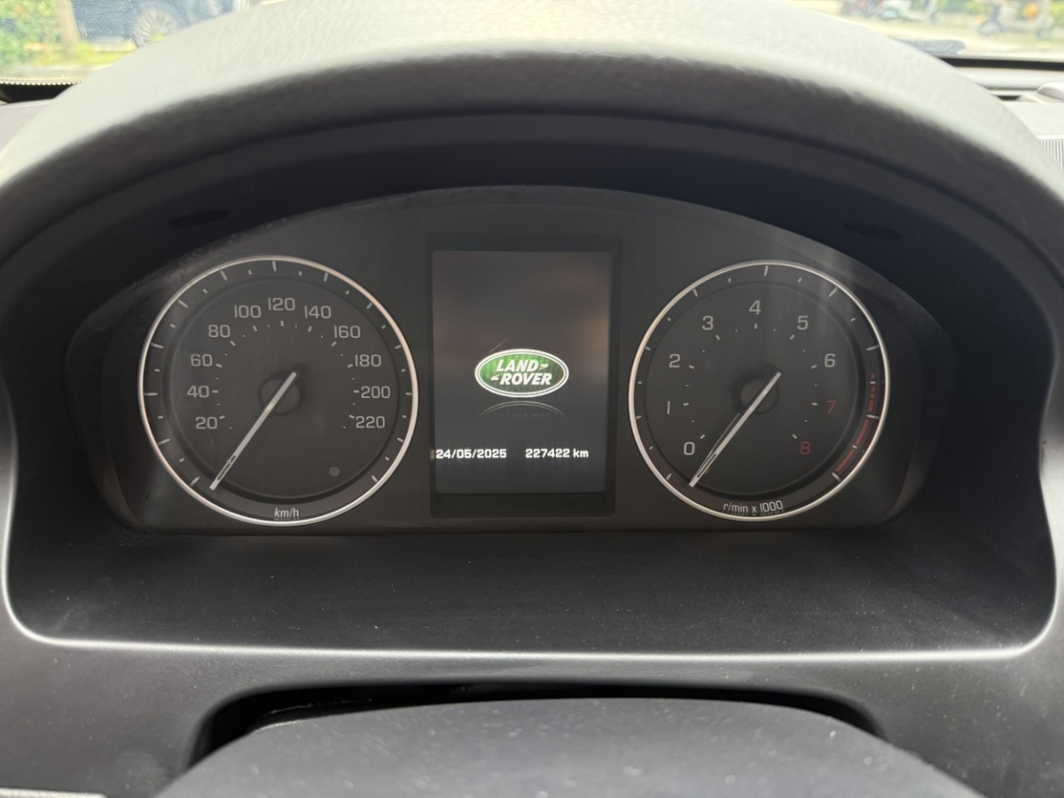 路虎 神行者2  2014款 2.0T Si4 S汽油版圖片