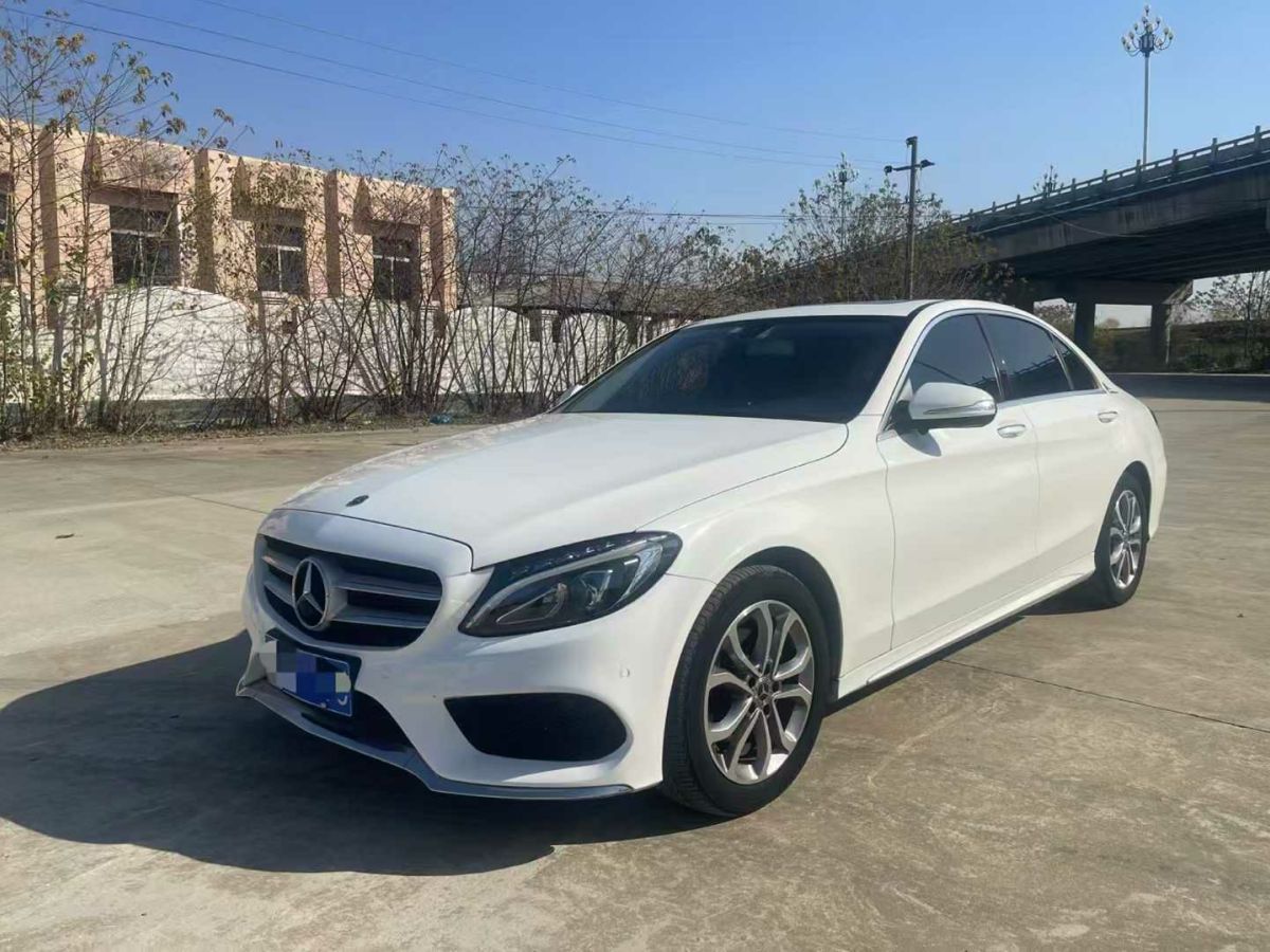 奔馳 奔馳C級(jí)  2018款 C 300 L圖片