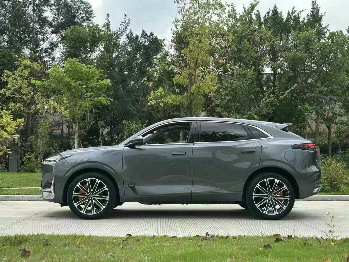 長(zhǎng)安 CS85 COUPE  2023款 2.0T 自動(dòng)尊貴型圖片