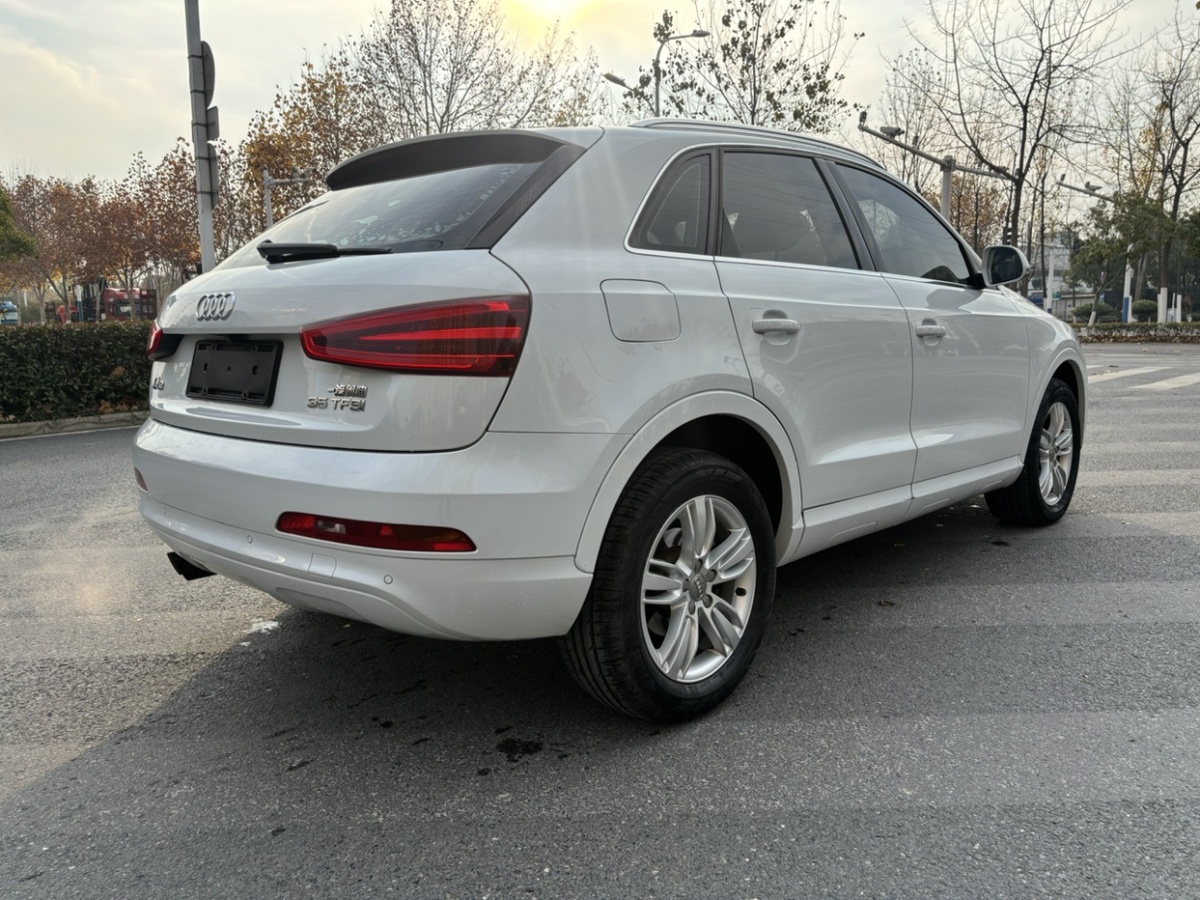 奧迪 奧迪Q3  2015款 35 TFSI 百萬紀(jì)念舒享型圖片