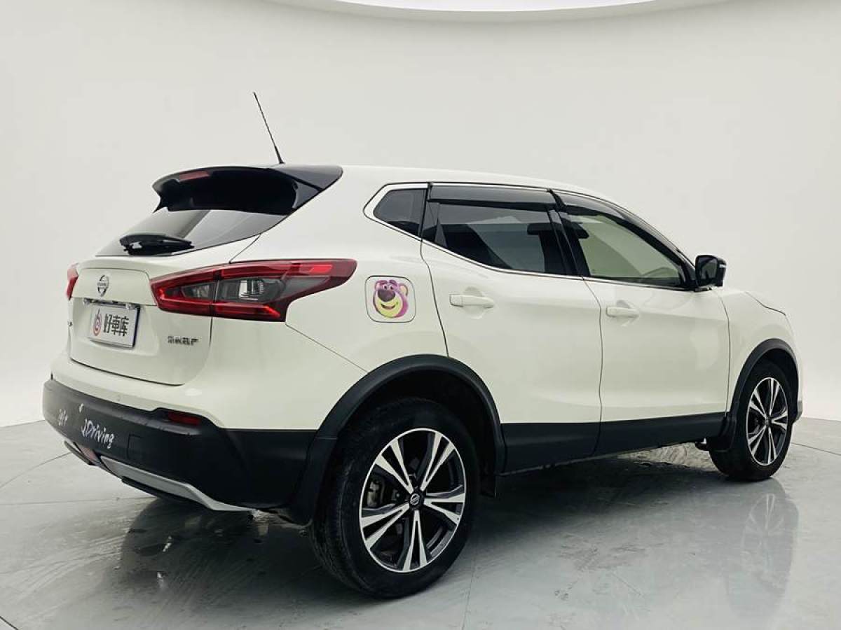 日產(chǎn) 逍客  2021款 2.0L CVT豪華版圖片