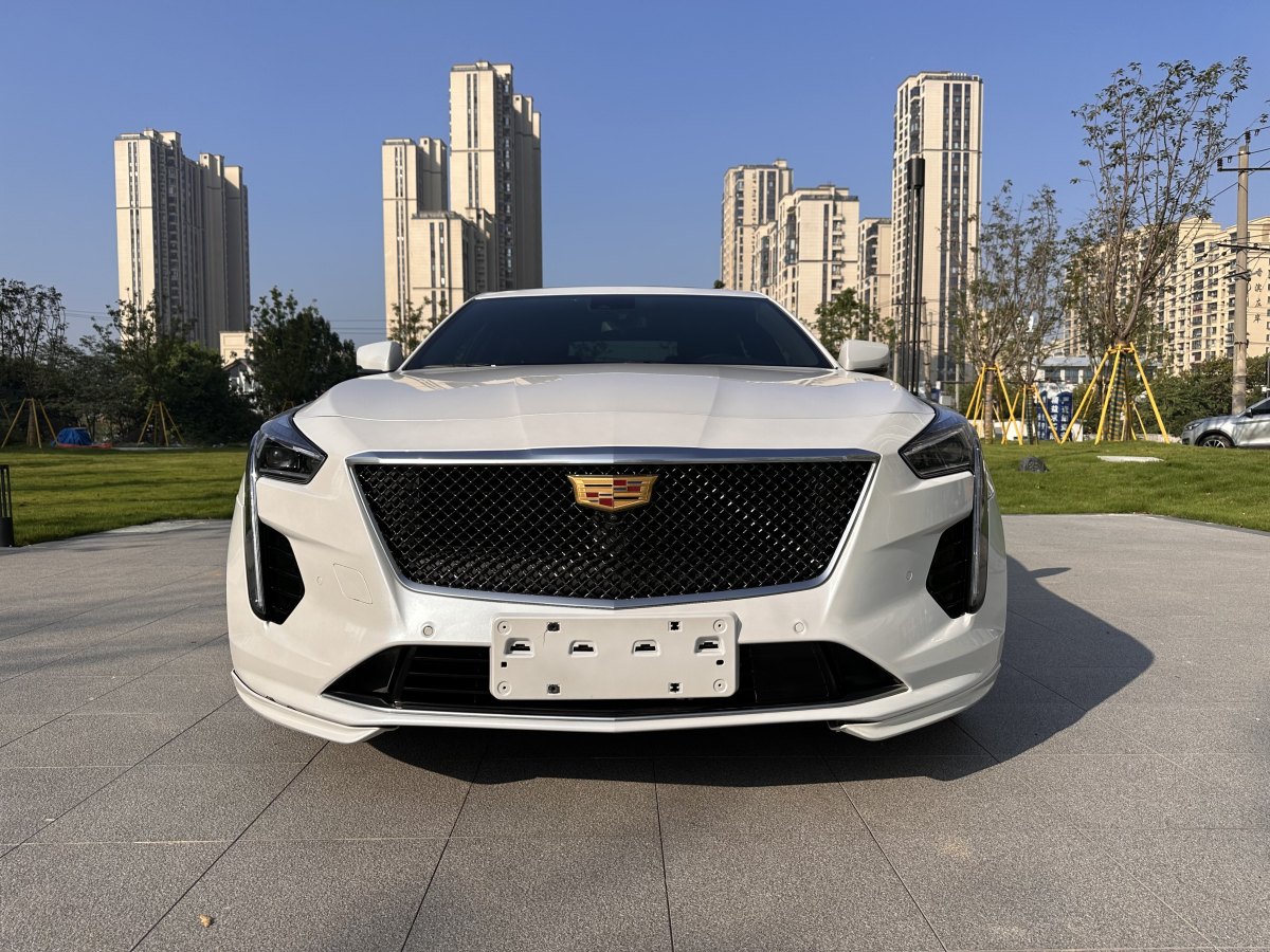 凱迪拉克 CT6  2019款 28T 領(lǐng)先運動型圖片