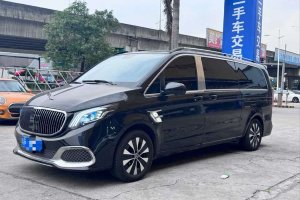 威霆 奔馳 2.0T 商務(wù)版 7座