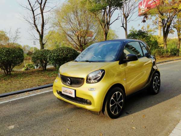 smart fortwo  2015款 1.0L 52千瓦硬顶灵动版