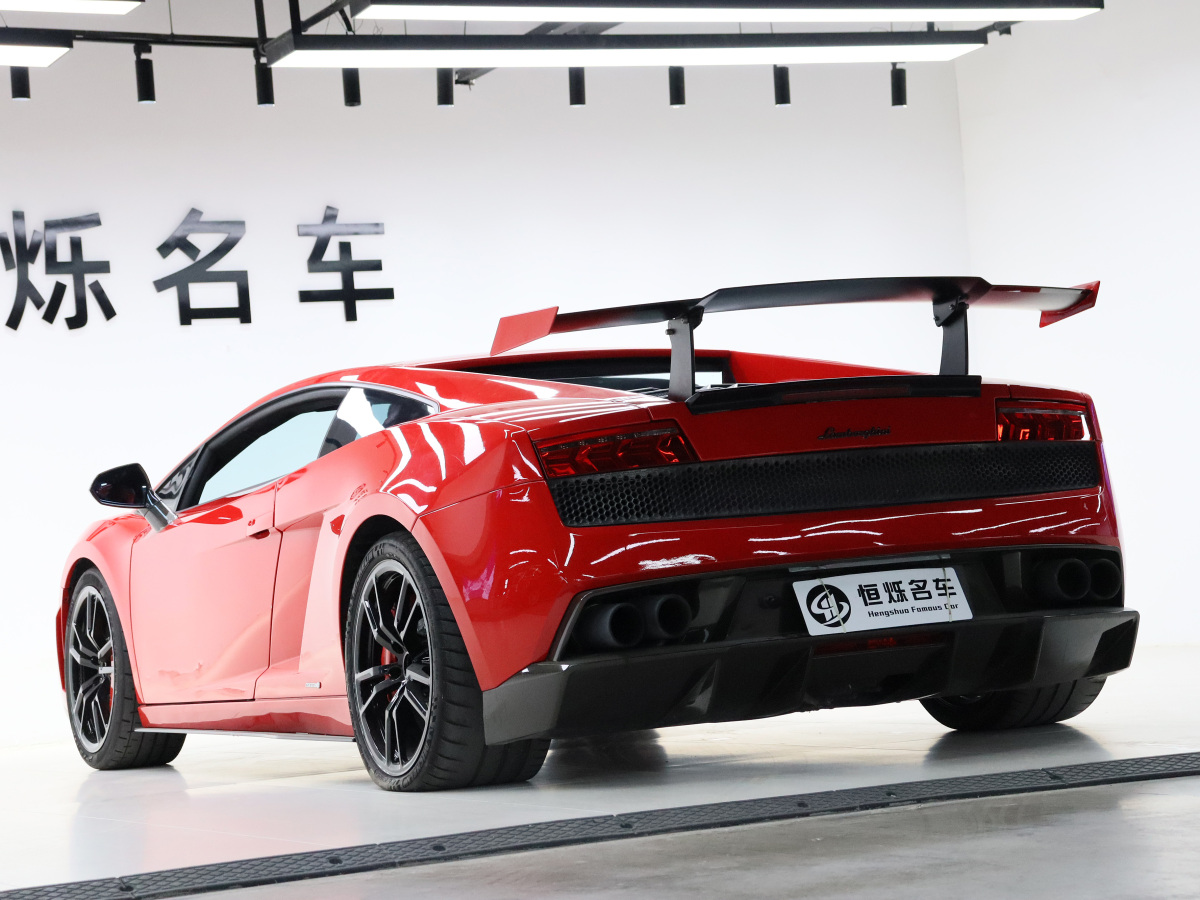 2013年1月蘭博基尼 Gallardo  2012款 LP 570-4 Super Trofeo Stradale