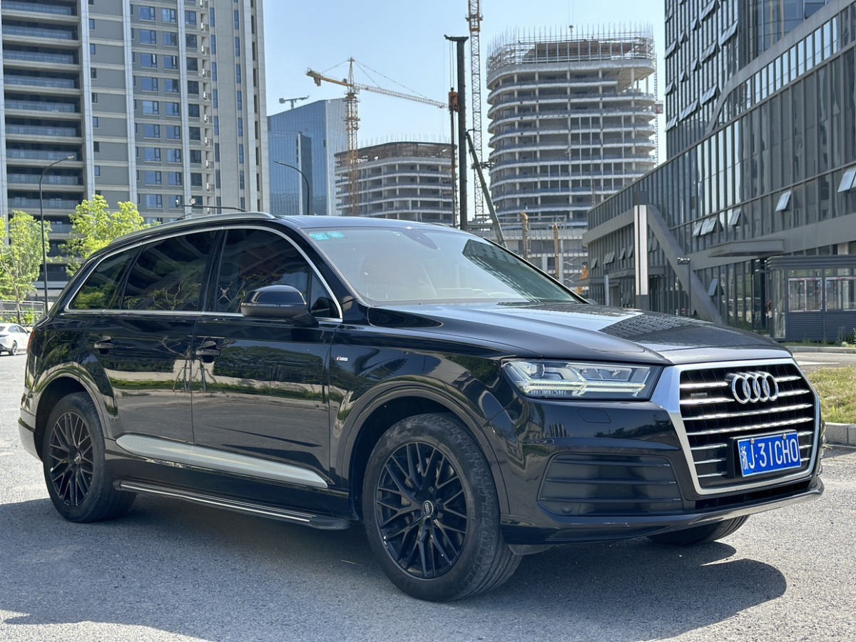 奧迪 奧迪Q7  2019款 55 TFSI 技術(shù)型圖片