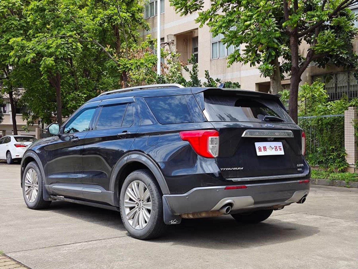 福特 探險者  2023款 EcoBoost 285 四驅(qū)鈦金版 7座圖片