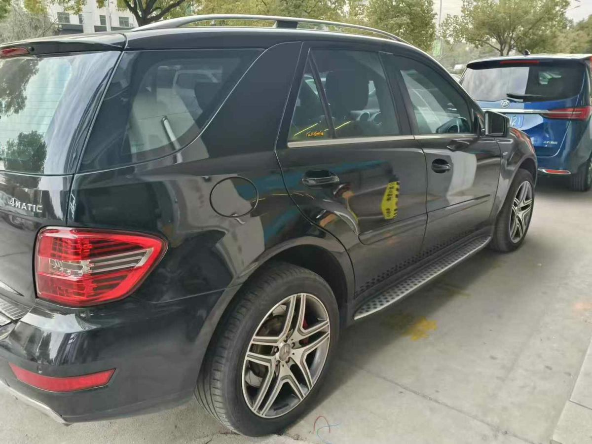 奔馳 奔馳M級AMG  2011款 AMG ML 63圖片