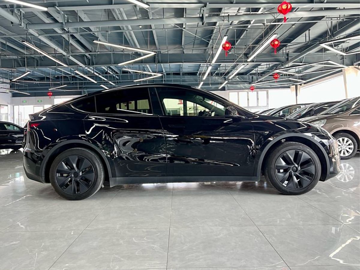 特斯拉 Model Y  2023款 煥新版 后輪驅(qū)動圖片