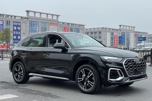 奧迪Q5L 奧迪 40 TFSI 時(shí)尚動(dòng)感型