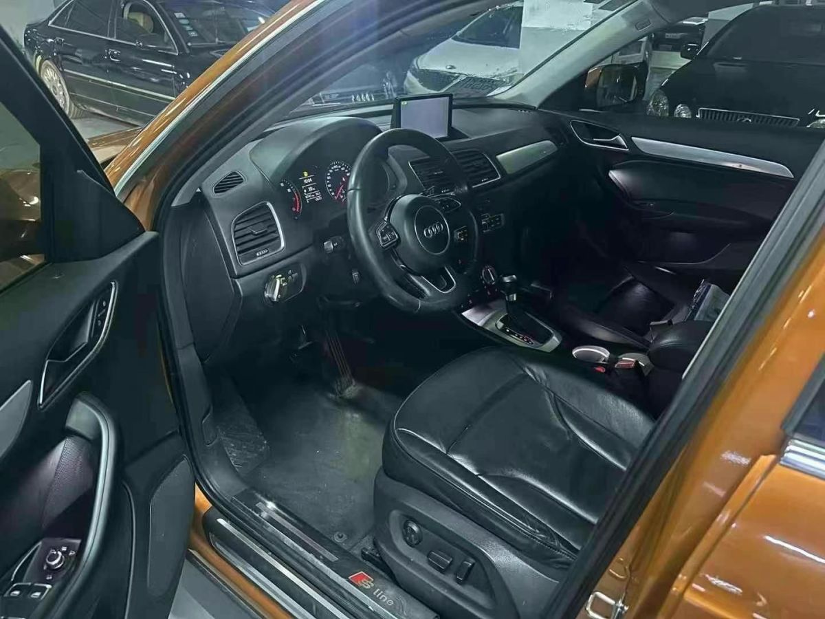 奧迪 奧迪Q3  2013款 35TFSI quattro 四驅(qū)技術(shù)型圖片