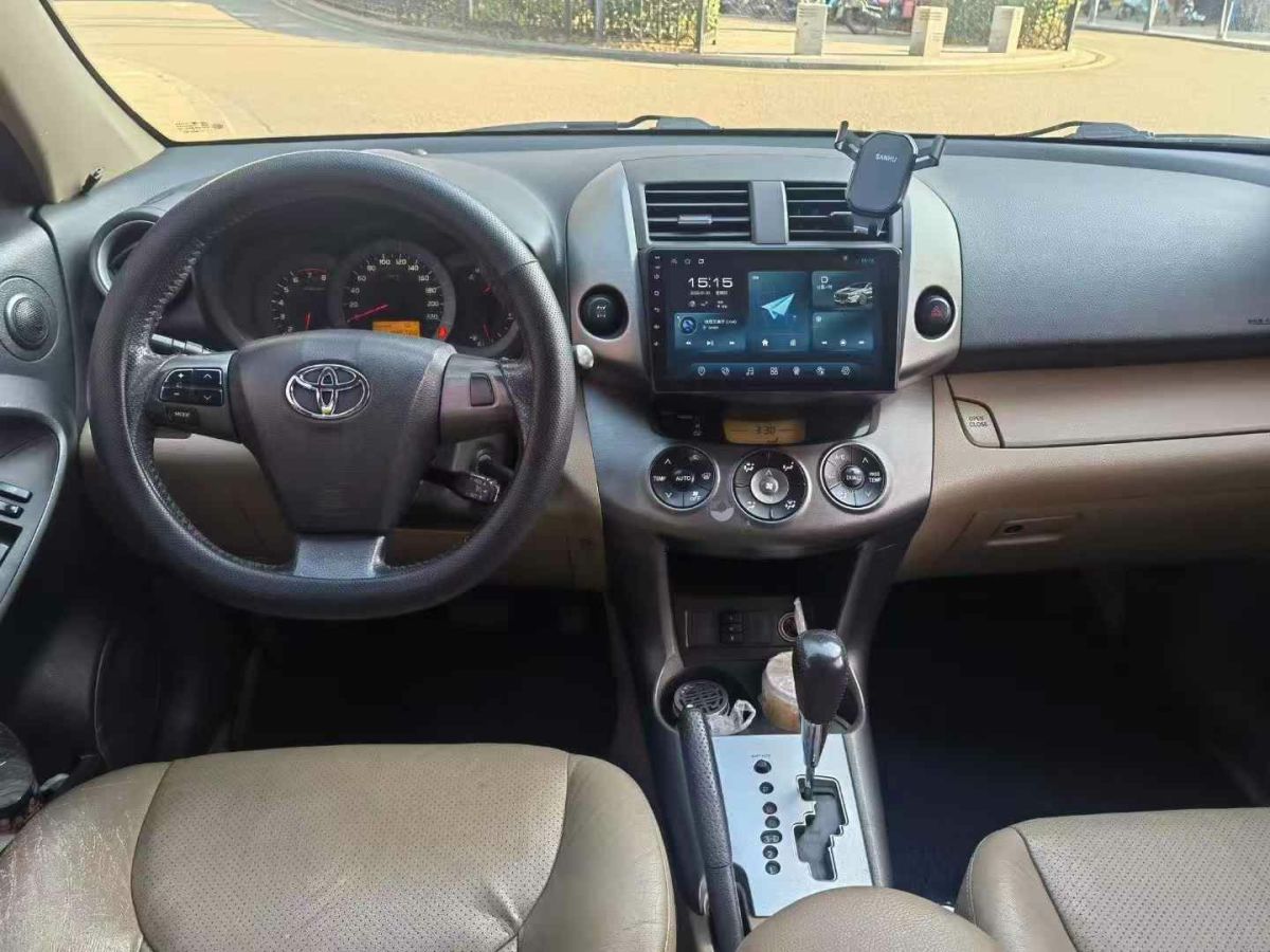 豐田 RAV4榮放  2013款 2.0L CVT兩驅(qū)都市版圖片