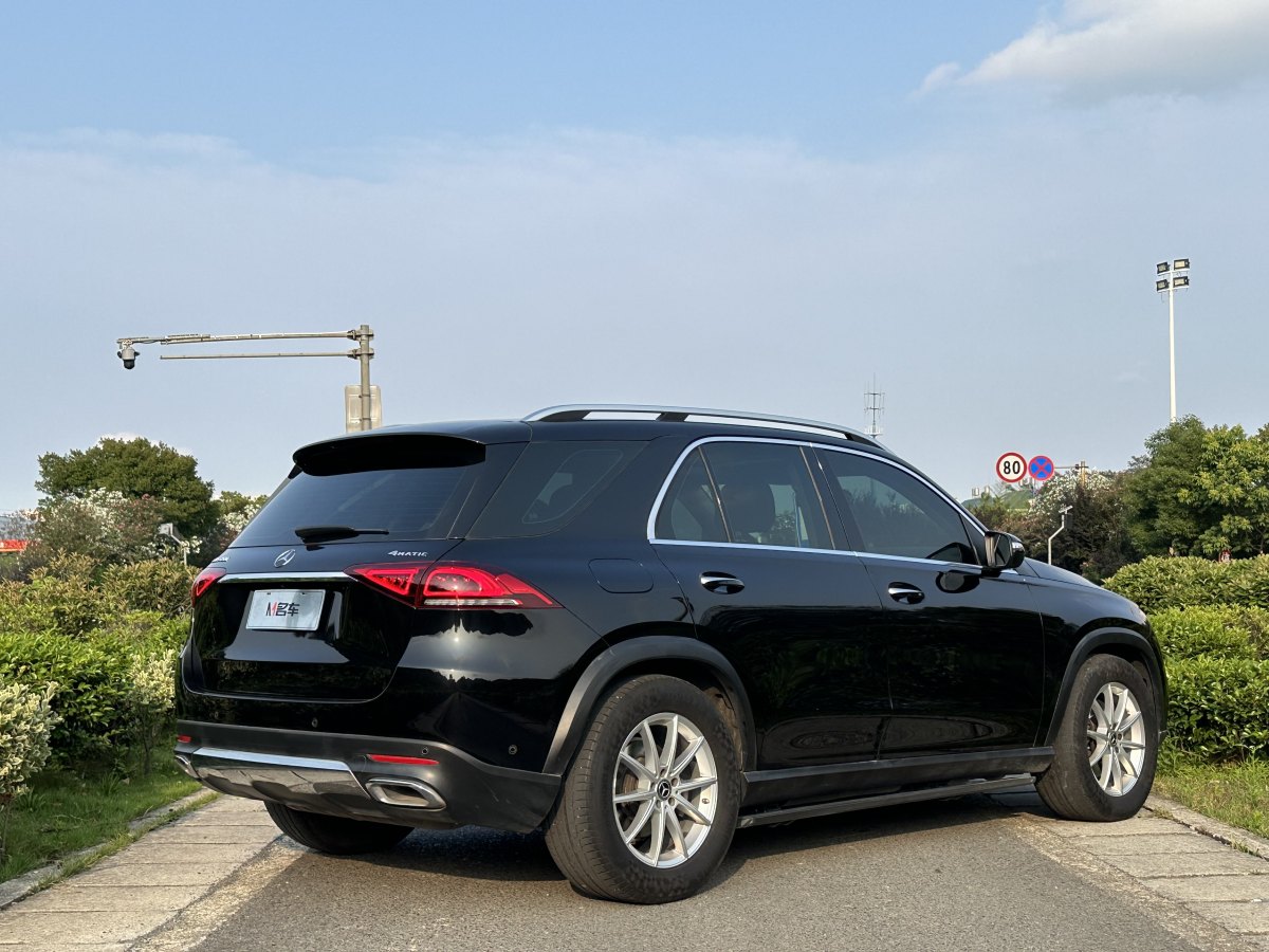 奔馳 奔馳GLE  2022款 改款 GLE 350 4MATIC 動感型圖片
