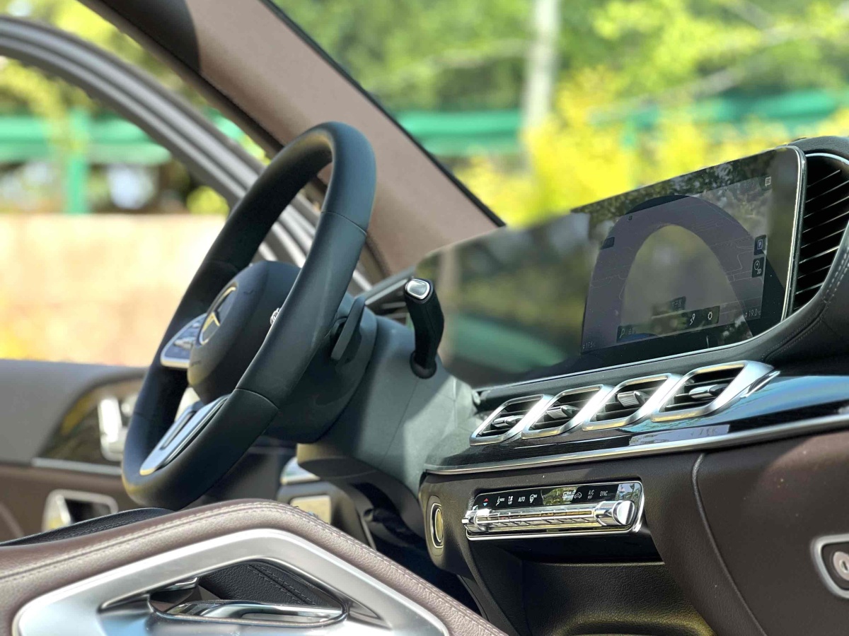 奔馳 奔馳GLE  2024款 改款 GLE 350 4MATIC 時(shí)尚型圖片
