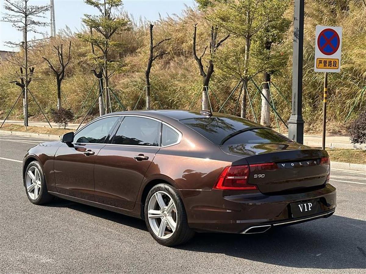 沃爾沃 S90  2017款 T4 智遠(yuǎn)版圖片