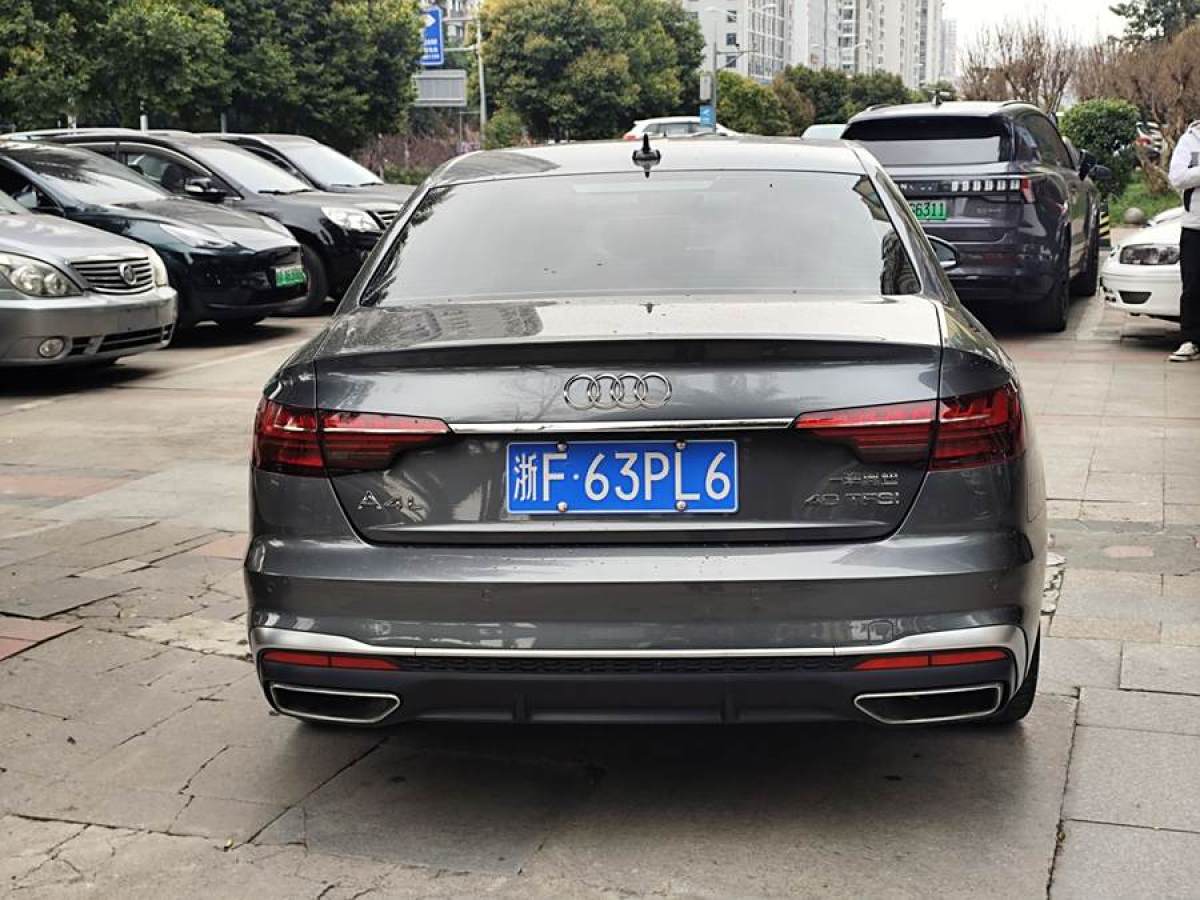 奧迪 奧迪A4L  2020款 40 TFSI 豪華動(dòng)感型圖片