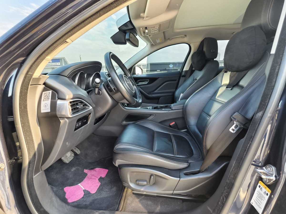 捷豹 F-PACE  2016款 2.0T 兩驅(qū)都市尊享版圖片