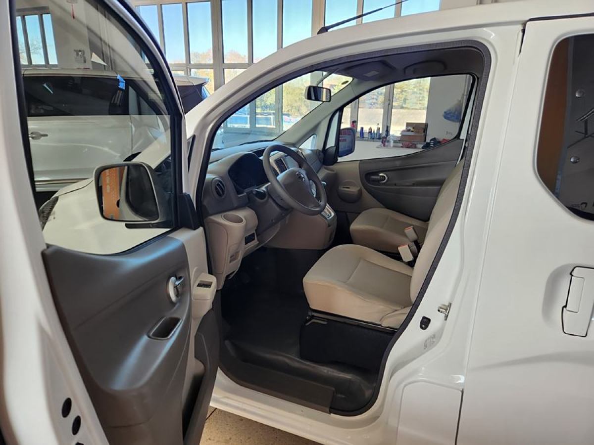 日產 NV200  2018款 1.6L CVT豪華型圖片