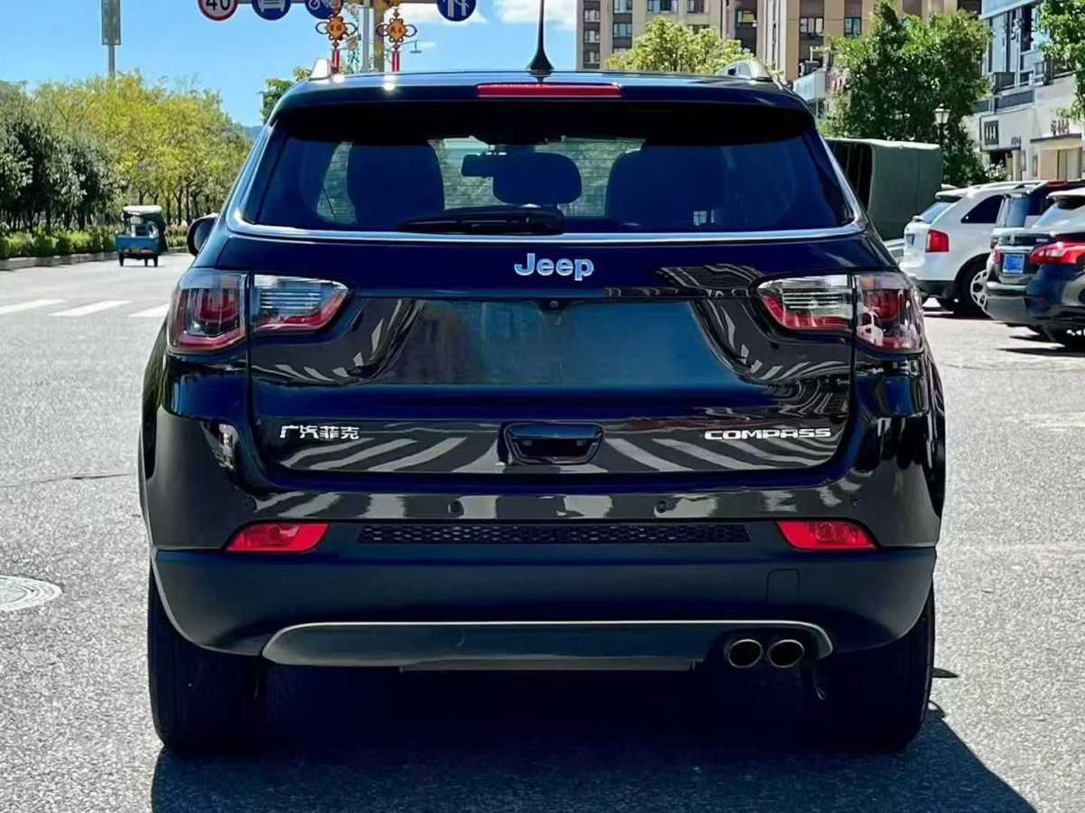 Jeep 指南者  2020款 220T 自動(dòng)領(lǐng)先版圖片