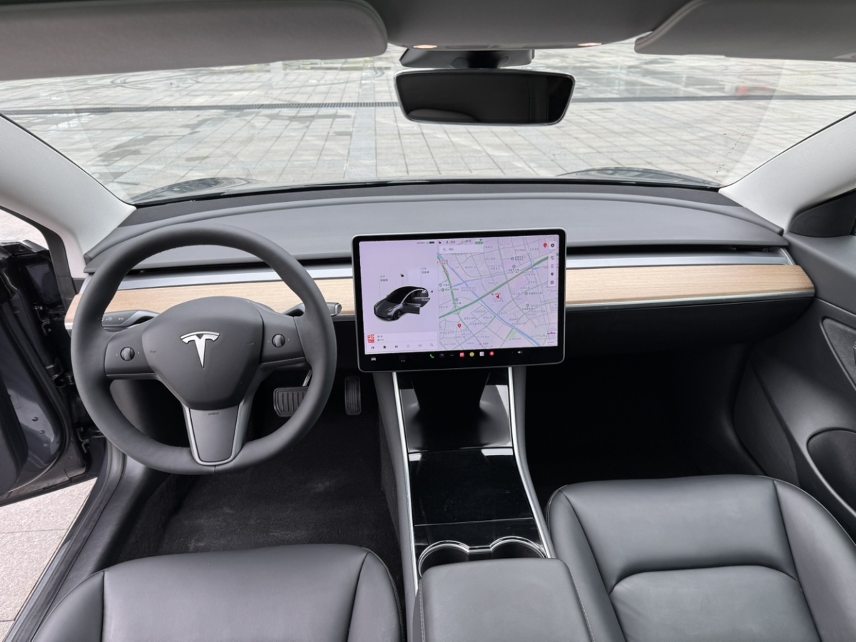 特斯拉 Model 3  2019款 標準續(xù)航后驅(qū)升級版圖片