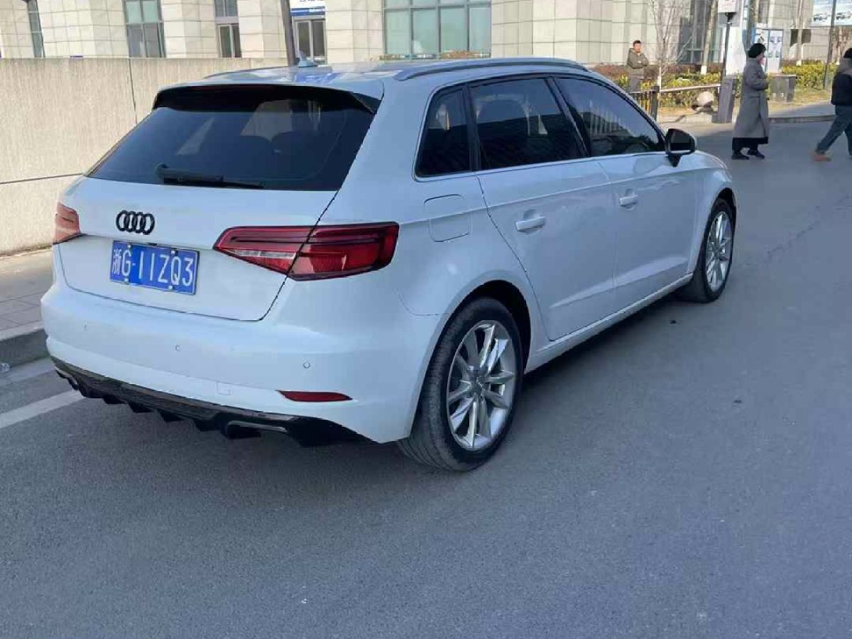 奧迪 奧迪A3  2018款 A3 1.4T 35TFSI Limousine時(shí)尚型圖片