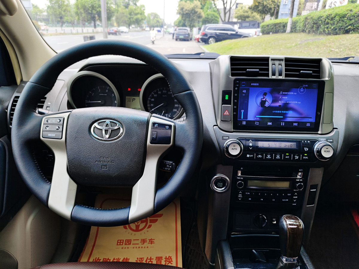 2014年4月丰田 普拉多  2010款 4.0L 中东版 中配