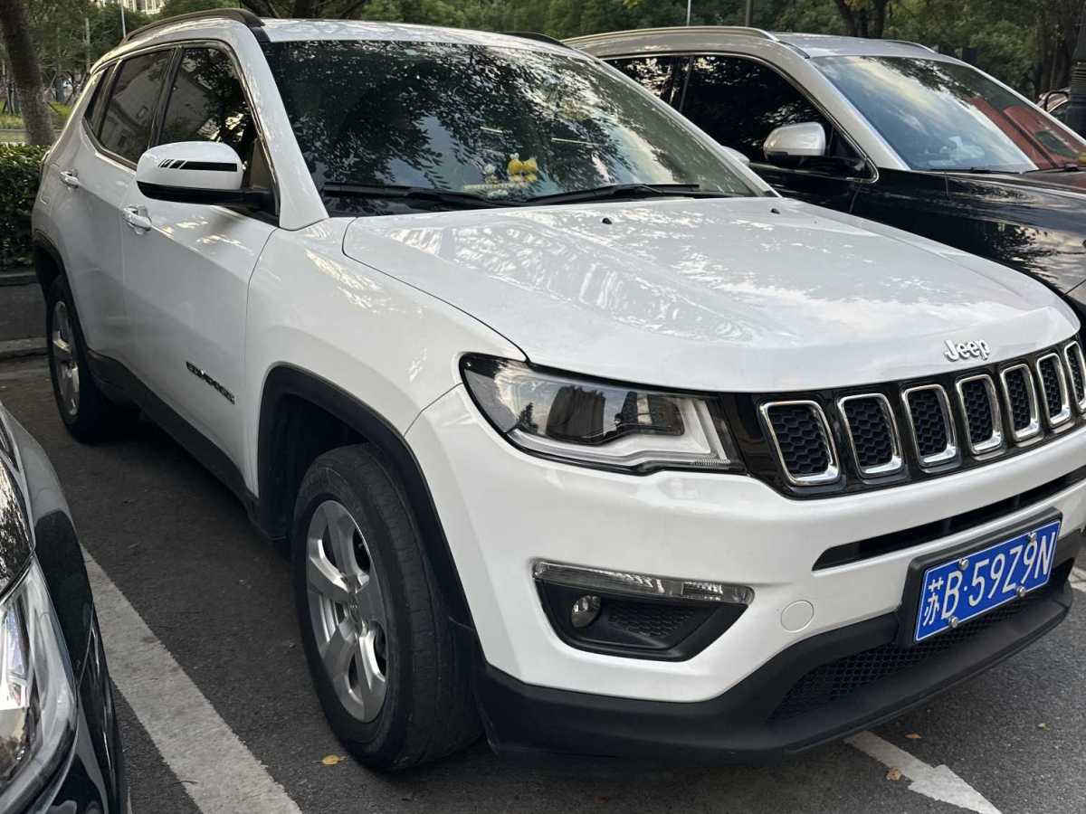 Jeep 指南者  2019款 200T 自動(dòng)家享四驅(qū)-互聯(lián)大屏版圖片