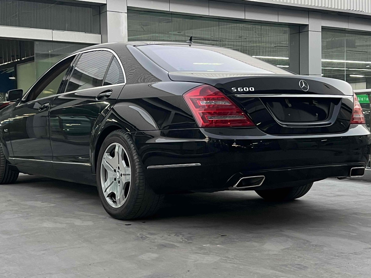 奔馳 奔馳S級(jí)  2008款 S 600 L圖片