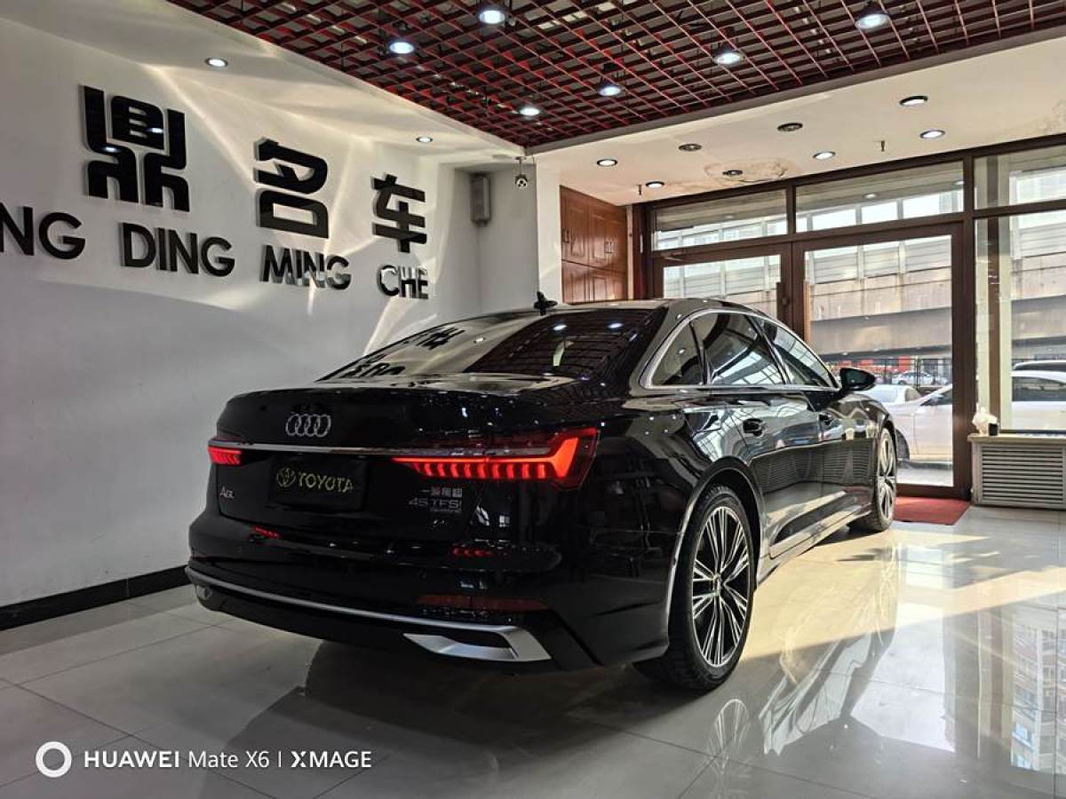 奧迪 奧迪A6L  2023款 改款 45 TFSI 臻選動(dòng)感型圖片