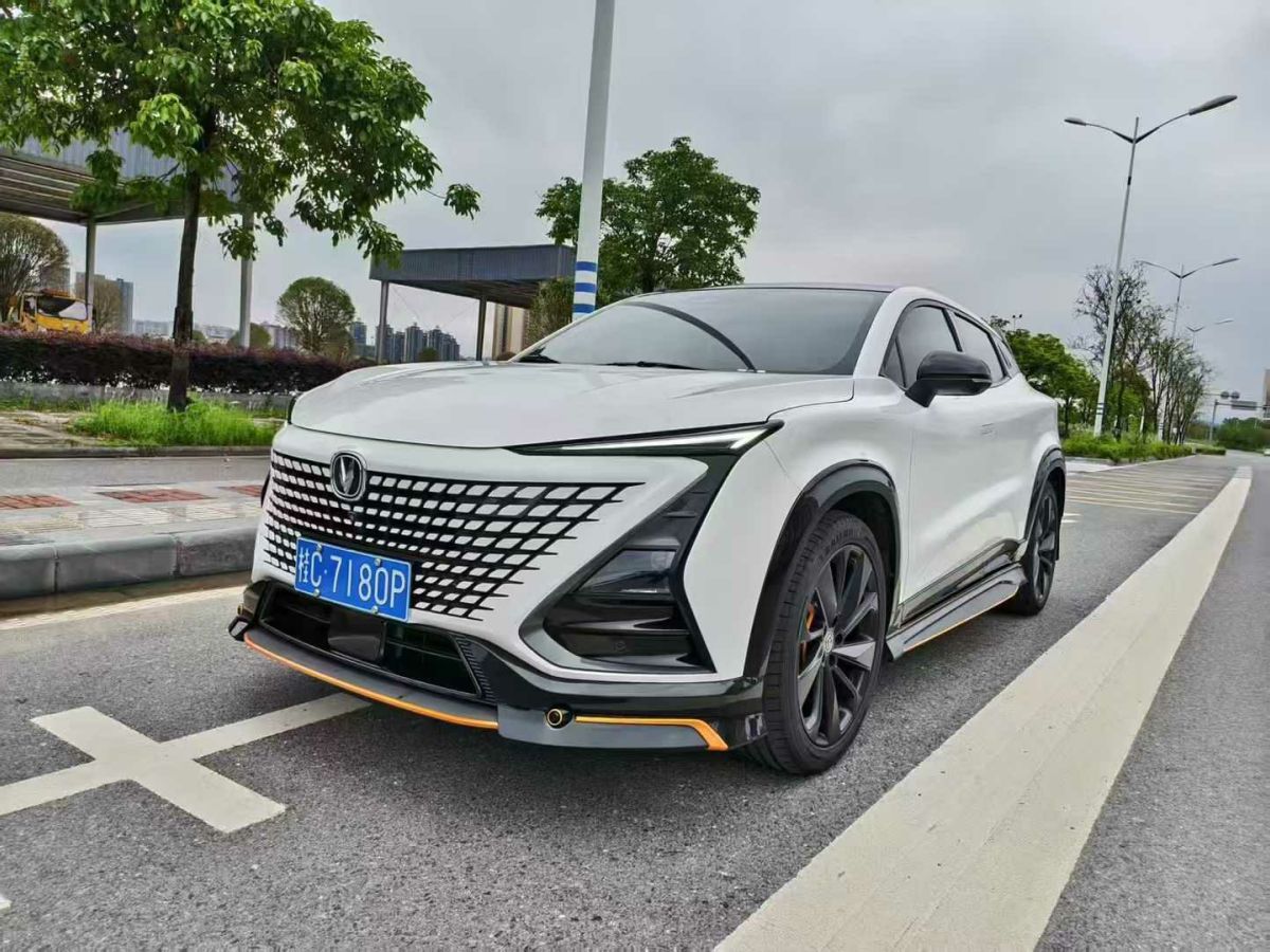 凱迪拉克 CT4  2022款 28T 原神聯(lián)名限量版圖片