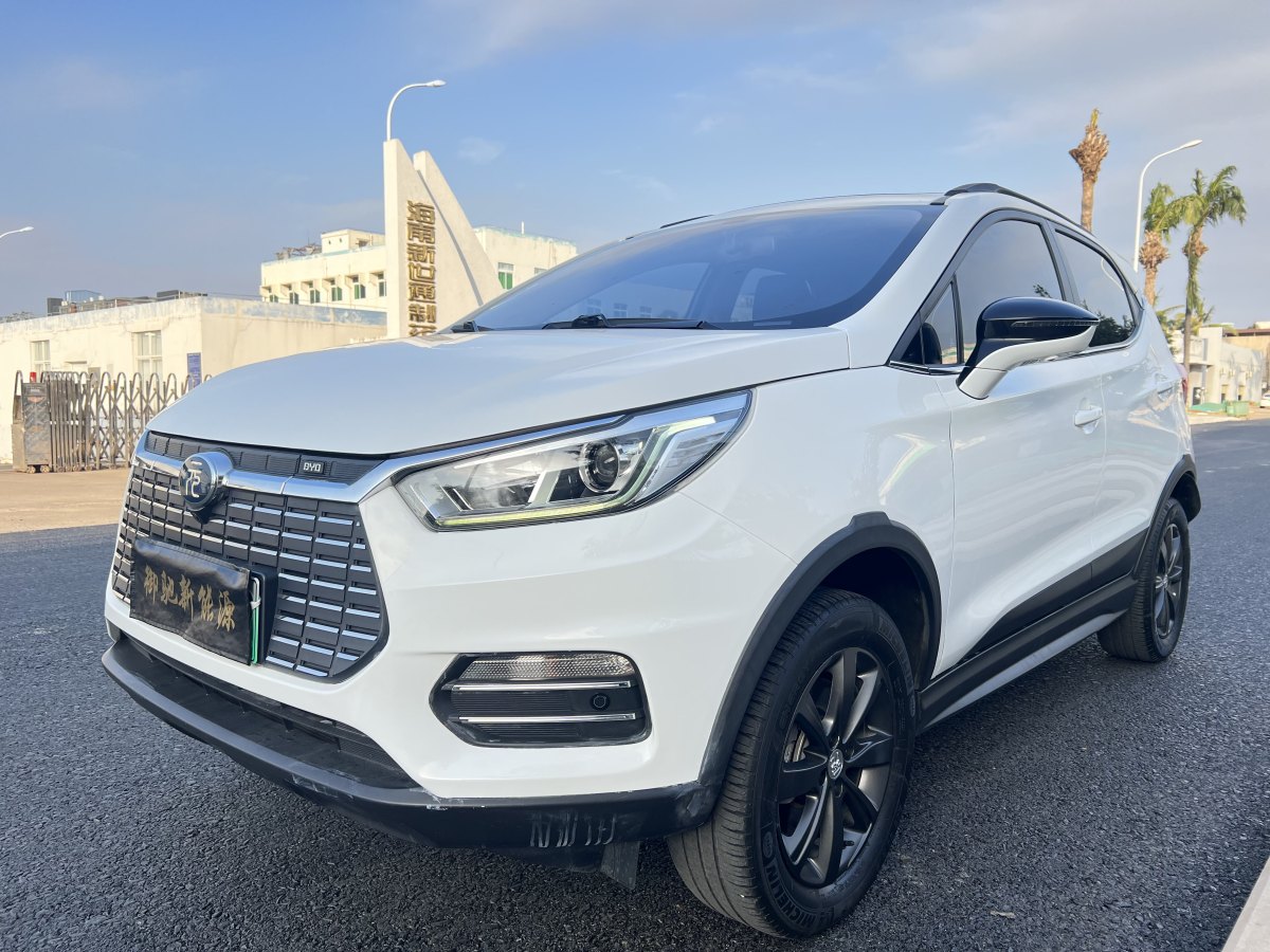 比亞迪 元新能源  2019款 EV360 智聯(lián)領(lǐng)享型圖片