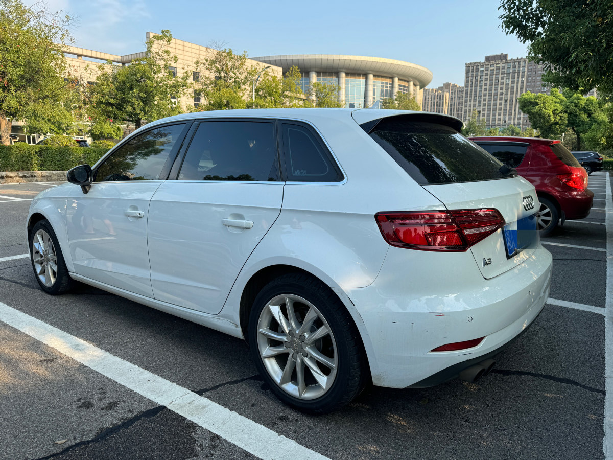 奧迪 奧迪A3  2018款 30周年年型 Sportback 35 TFSI 進取型圖片