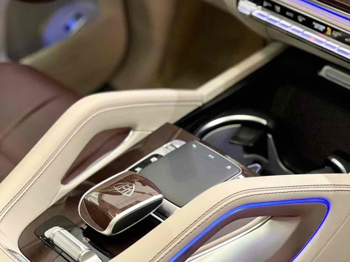2023年8月奔馳 邁巴赫GLS  2021款 GLS 480 4MATIC
