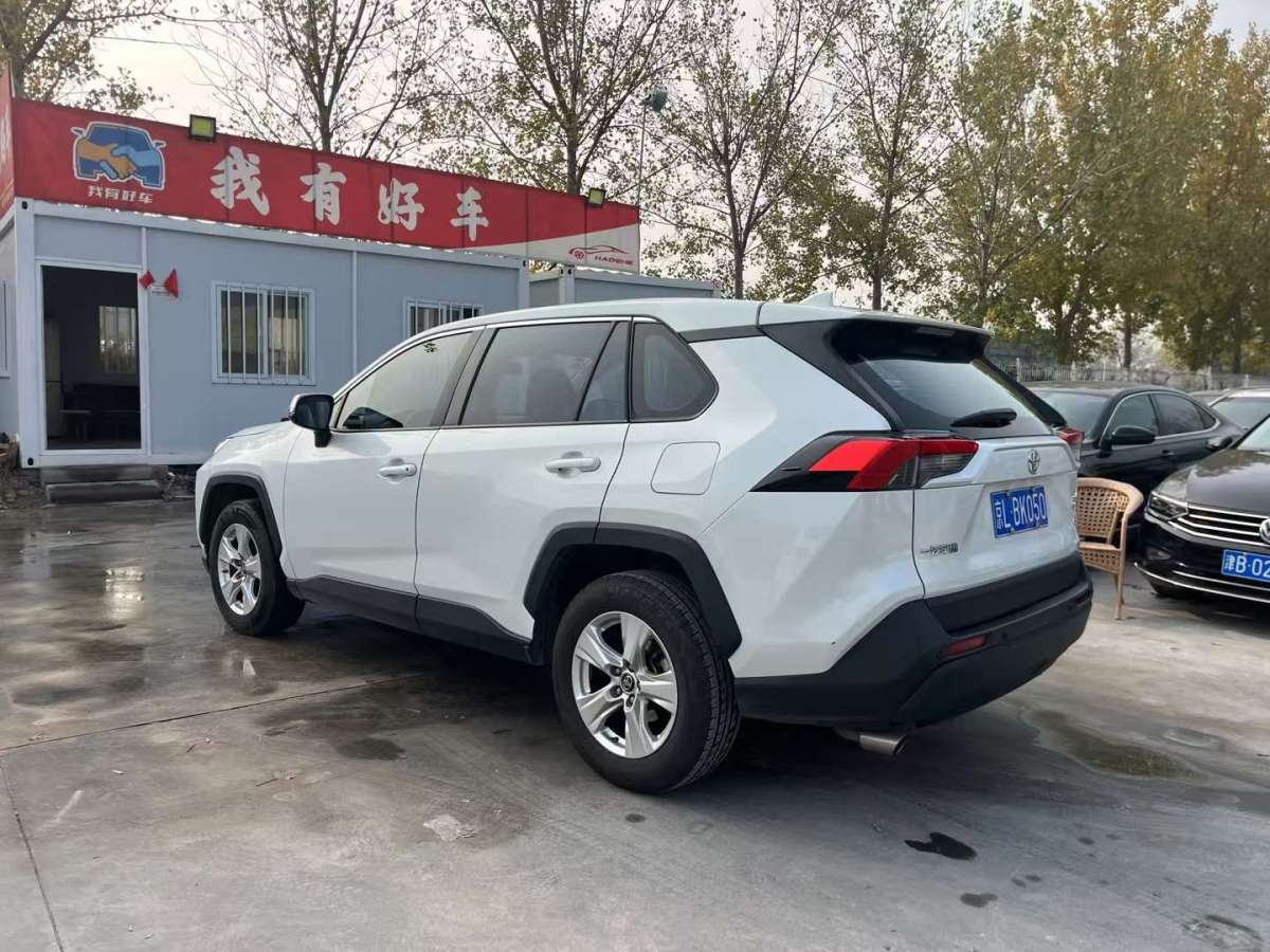 豐田 RAV4榮放  2021款 2.0L CVT兩驅(qū)都市版圖片