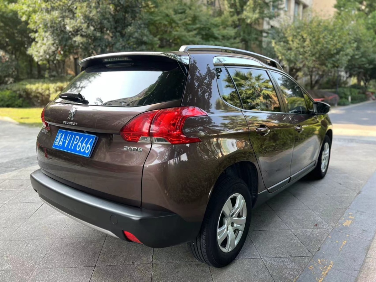 標(biāo)致 2008  2014款 1.6L 自動(dòng)潮流版圖片