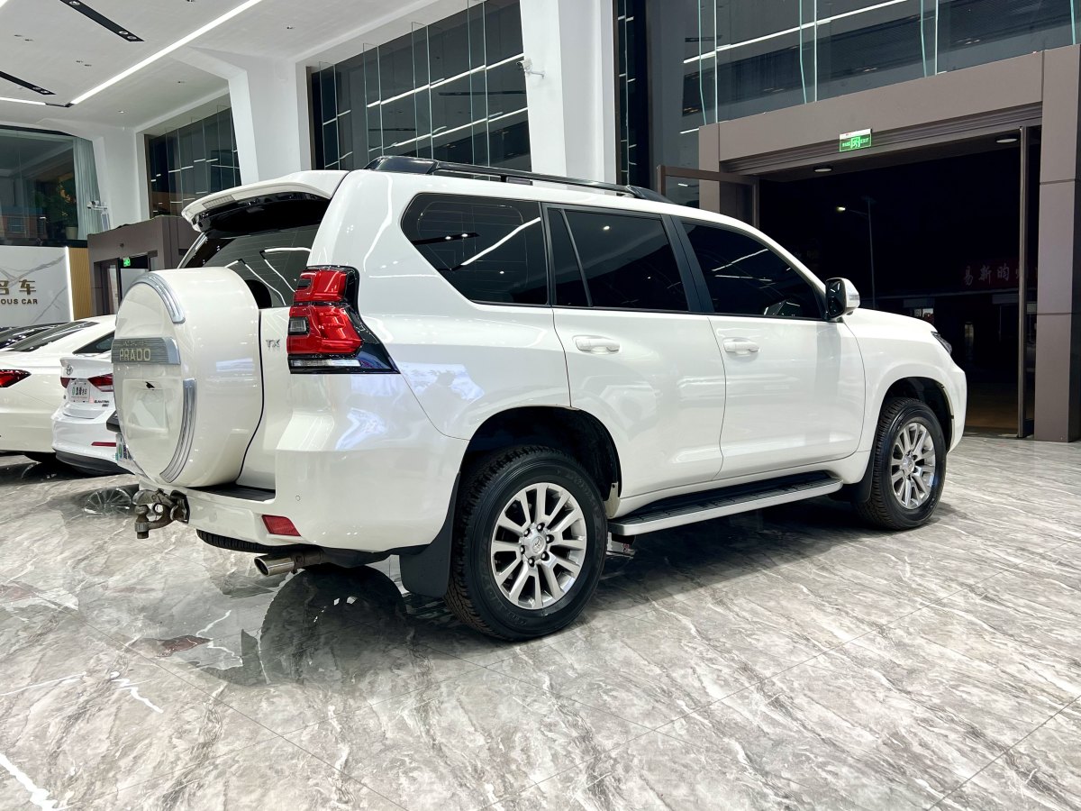 豐田 普拉多  2018款 3.5L 自動TX-L后掛備胎圖片